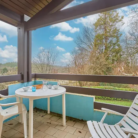 Lumineux Avec Terrasse Et Climatisation, Parking Inclus - Fr-1-841-6 *